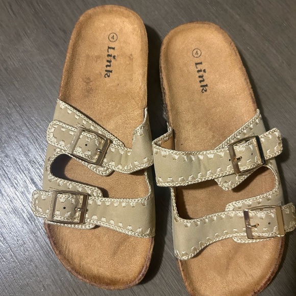 Link Kids Beige Buckle Sandals - Picture 2 of 5